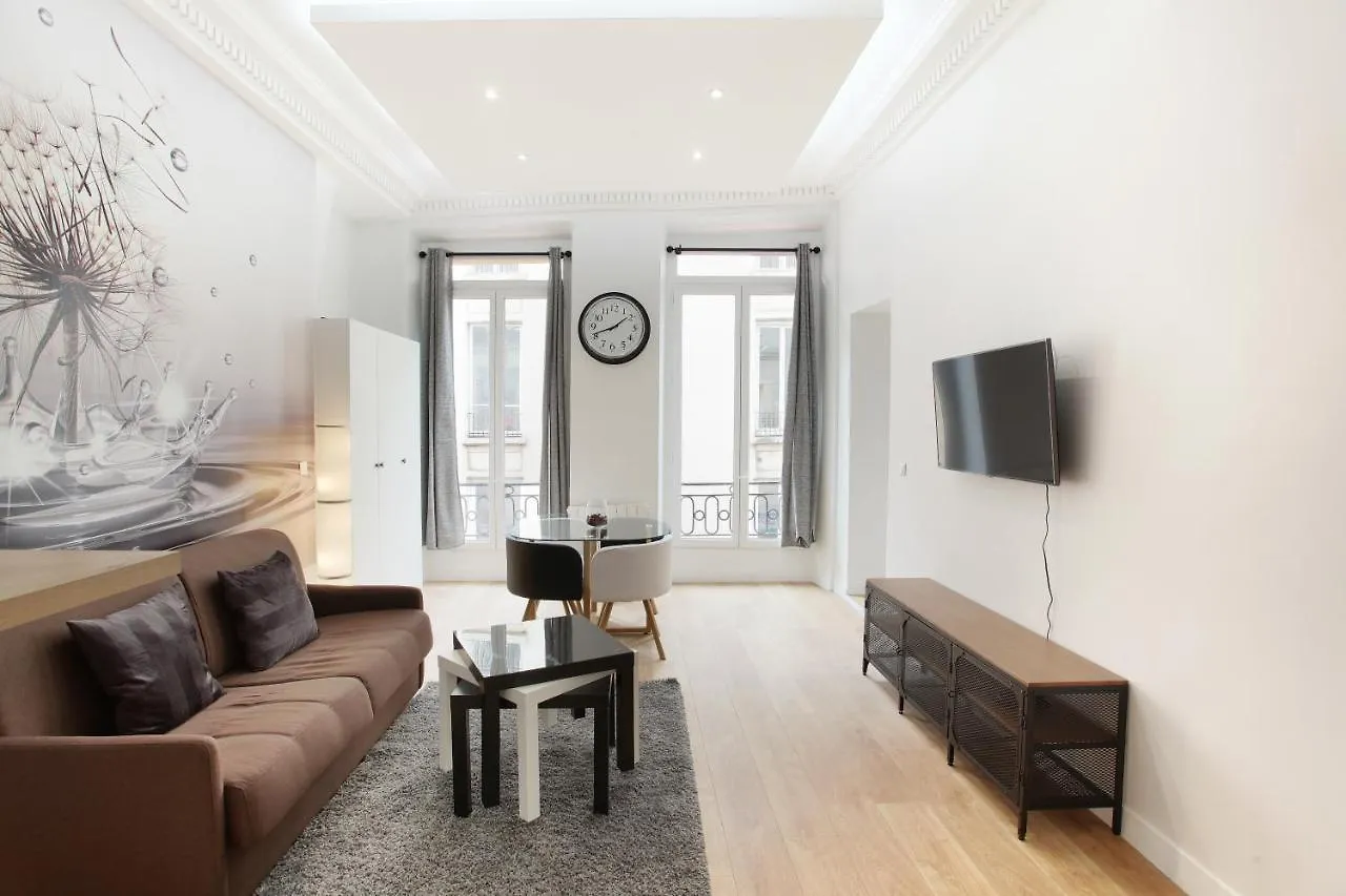 Apartment Rent A - Bonne Nouvelle Paris