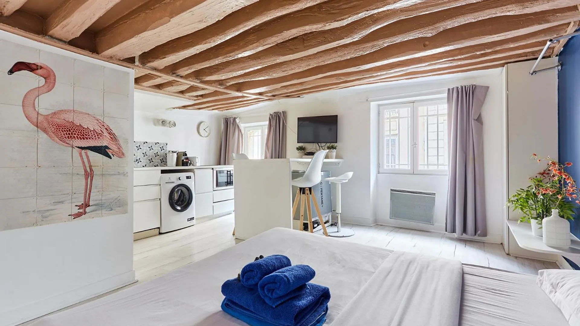 Apartment Rent A - Bonne Nouvelle Paris
